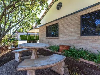 **** Motel Best Western Tuscany On Tor Motor Inn Toowoomba Austrália